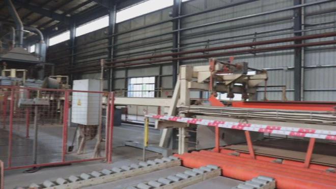 貴港平南實施產業轉型，推動木業智能制造升級